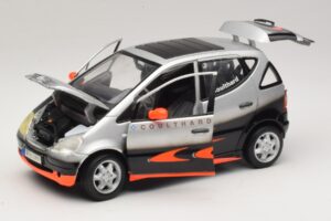 Mercedes A-Class W168 D. Coulthard Silver Maisto 1:18 35841 Metall — bild 2 av 8