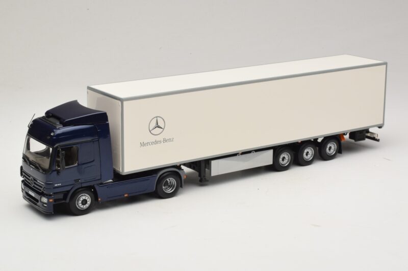 Mercedes Actros 1044 Blå Minichamps 1:43 B66000604 Metall