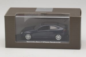 Mercedes C-Class Sportscoupe CL203 Blue Metallic Bundespressball Minichamps 1:43 MB010 Metall — bild 5 av 5