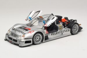Mercedes CLK GTR #10 Warsteiner 1999 Maisto 1:18 38848 Metall — bild 2 av 8