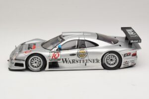 Mercedes CLK GTR #10 Warsteiner 1999 Maisto 1:18 38848 Metall — bild 4 av 8
