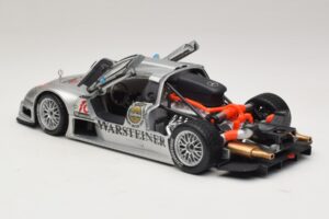 Mercedes CLK GTR #10 Warsteiner 1999 Maisto 1:18 38848 Metall — bild 5 av 8
