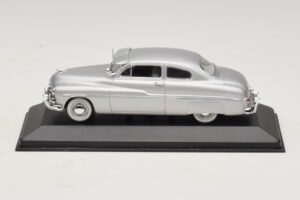 Mercury Monterey Silver Minichamps 1:43 400082404 Metall