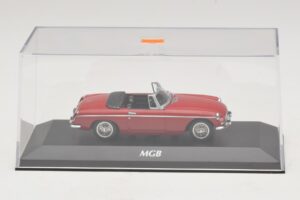 MG MGB Mk1 Röd Maxichamps 1:43 940131030 Metall — bild 4 av 5