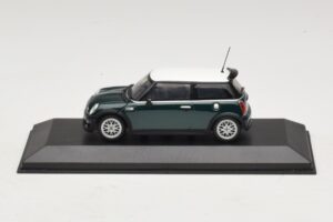 Mini Cooper One R50 Aero Green Med Vitt Tak Minichamps 1:43 MINI011 Metall