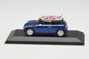 Mini Cooper S R53 Blå Med Brittisk Flagga Minichamps 1:43 MINI026 Metall