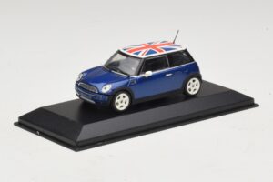 Mini Cooper S R53 Blå Med Brittisk Flagga Minichamps 1:43 MINI026 Metall — bild 2 av 4