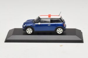 Mini Cooper S R53 Blå Med Engelsk Flagga Minichamps 1:43 MINI012 Metall