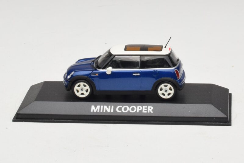 Mini Cooper S R53 Mörkblå Med Panoramatak Minichamps 1:43 MINI021 Metall