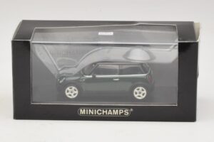 Mini Cooper S R53 Mörkgrön Med Svart Tak Minichamps 1:43 MINI023 Metall — bild 5 av 5