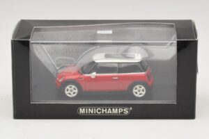Mini Cooper S R53 Röd Med Panoramatak Minichamps 1:43 MINI024 Metall — bild 5 av 5