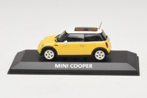 Mini Cooper S R53 Gul Med Gult Panoramatak Minichamps 1:43 MINI029 Metall