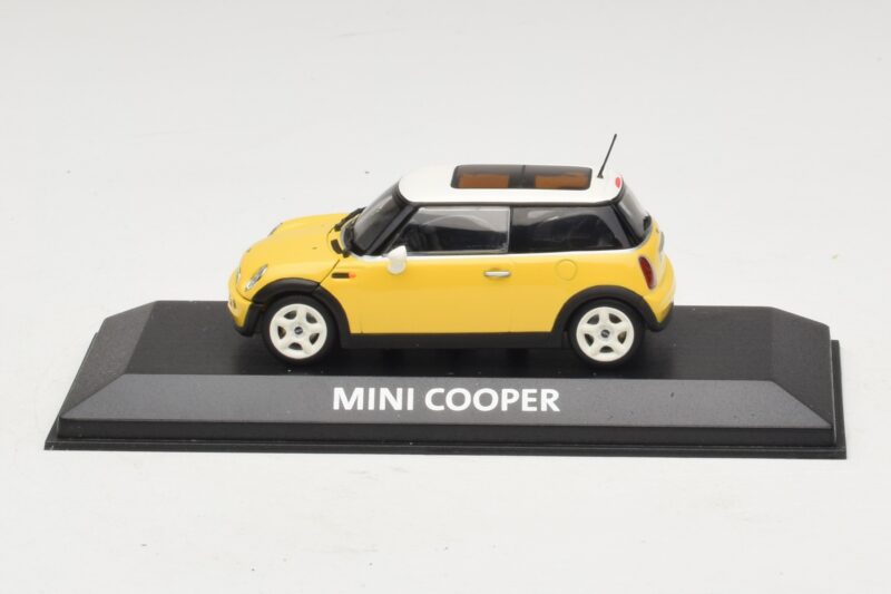Mini Cooper S R53 Gul Med Gult Panoramatak Minichamps 1:43 MINI029 Metall