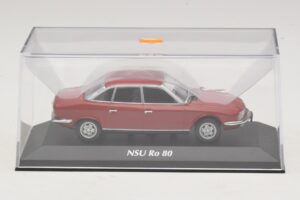 NSU Ro 80 Röd Maxichamps 1:43 940015402 Metall — bild 4 av 5