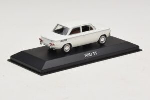NSU TT Vit Maxichamps 1:43 940015300 Metall — bild 2 av 5