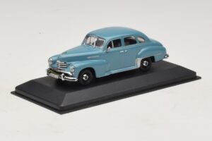 Opel Kapitän Blå Minichamps 1:43 430043308 Metall — bild 2 av 5