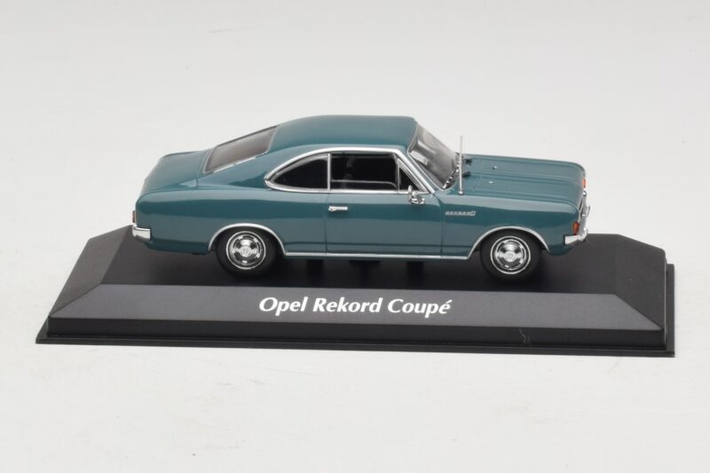 Opel Rekord C Coupé Blå Maxichamps 1:43 940046121 Metall
