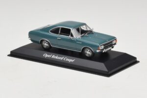 Opel Rekord C Coupé Blå Maxichamps 1:43 940046121 Metall — bild 3 av 5