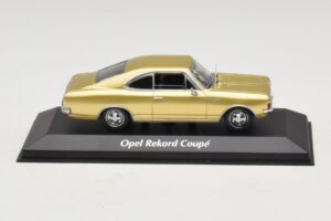 Opel Rekord C Coupé Guld Maxichamps 1:43 940046120 Metall
