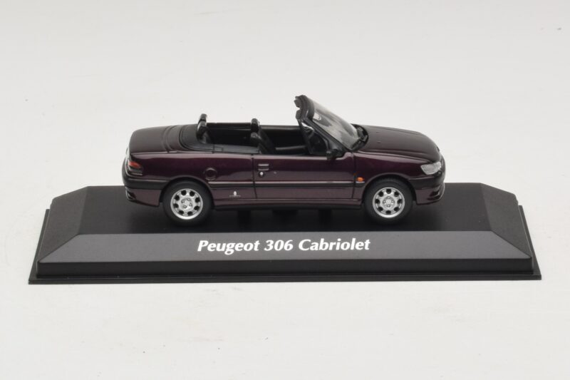 Peugeot 306 Cabriolet Lila Metallic Maxichamps 1:43 940112834 Metall