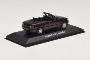 Peugeot 306 Cabriolet Lila Metallic Maxichamps 1:43 940112834 Metall — bild 2 av 5
