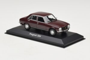 Peugeot 504 Mörkröd Maxichamps 1:43 940112500 Metall — bild 3 av 5