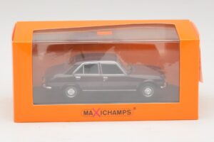 Peugeot 504 Mörkröd Maxichamps 1:43 940112500 Metall — bild 5 av 5