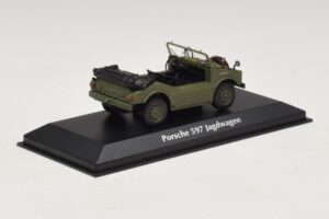 Porsche 597 Jagdwagen Olivgrön Maxichamps 1:43 940065300 Metall — bild 2 av 5