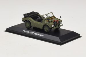 Porsche 597 Jagdwagen Olivgrön Maxichamps 1:43 940065300 Metall — bild 3 av 5