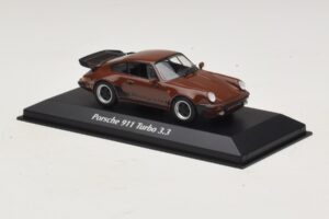 Porsche 911 930 Turbo 3.3 Brun Maxichamps 1:43 940069001 Metall — bild 3 av 5