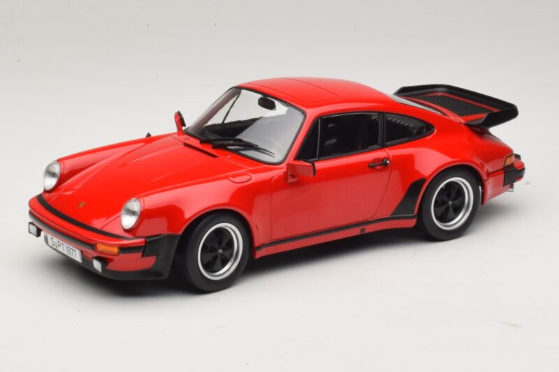 Porsche 911 930 Turbo 3.3 Röd KK-Scale 1:18 KKDC181442 Metall