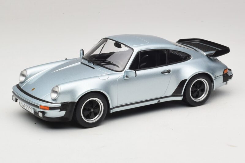 Porsche 911 930 Turbo 3.3 Silver KK-Scale 1:18 KKDC181444 Metall