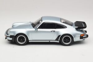 Porsche 911 930 Turbo 3.3 Silver KK-Scale 1:18 KKDC181444 Metall — bild 3 av 6