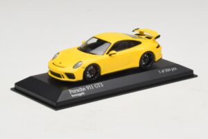 Porsche 911 991.1 GT3 Gul Minichamps 1:43 410066020 Metall — bild 2 av 5