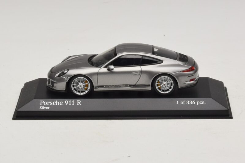 Porsche 911 991.1 R Silver Minichamps 1:43 410066224 Metall