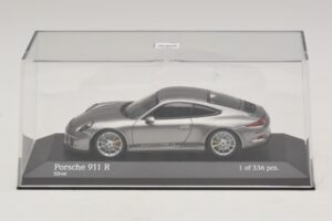 Porsche 911 991.1 R Silver Minichamps 1:43 410066224 Metall — bild 4 av 5