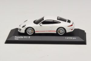 Porsche 911 991.1 R Vit Minichamps 1:43 410066221 Metall