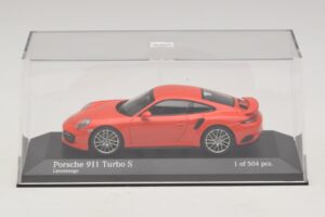 Porsche 911 991.1 Turbo S Orange Minichamps 1:43 410067171 Metall — bild 4 av 5