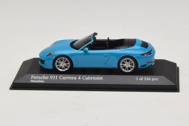 Porsche 911 991.2 Carrera 4 Cabriolet Blå Minichamps 1:43 410067232 Metall