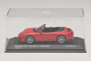 Porsche 911 991.2 Carrera 4 Cabriolet Röd Minichamps 1:43 410067230 Metall — bild 4 av 5