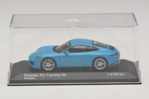 Porsche 911 991.2 Carrera 4S Blå Minichamps 1:43 410067242 Metall — bild 4 av 5