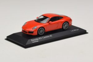 Porsche 911 991.2 Carrera 4S Orange Minichamps 1:43 410067241 Metall — bild 2 av 5