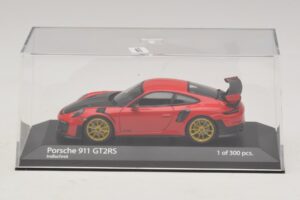 Porsche 911 991.2 GT2 RS Röd Minichamps 1:43 410067227 Metall — bild 4 av 5