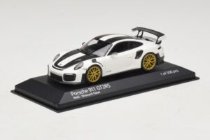 Porsche 911 991.2 GT2 RS Weissach Package Vit Minichamps 1:43 410067222 Metall — bild 2 av 5