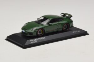 Porsche 911 991.2 GT3 Grön Minichamps 1:43 410066028 Metall — bild 2 av 5