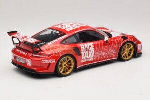 Porsche 911 991.2 GT3 RS GerSpeed Race Taxi Minichamps 1:18 155068227 Metall — bild 2 av 6