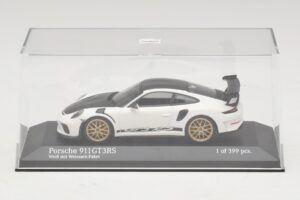 Porsche 911 991.2 GT3 RS Vit Med Weissach Package Minichamps 1:43 410067022 Metall — bild 4 av 5