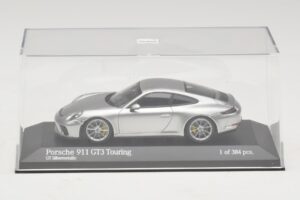 Porsche 911 991.2 GT3 Touring Silver Minichamps 1:43 410067422 Metall — bild 4 av 5