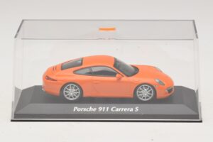 Porsche 911 991 Carrera S Orange Maxichamps 1:43 940060221 Metall — bild 4 av 5