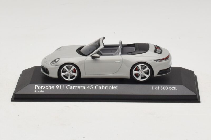 Porsche 911 992 Carrera 4S Cabriolet Grå Minichamps 1:43 410069331 Metall